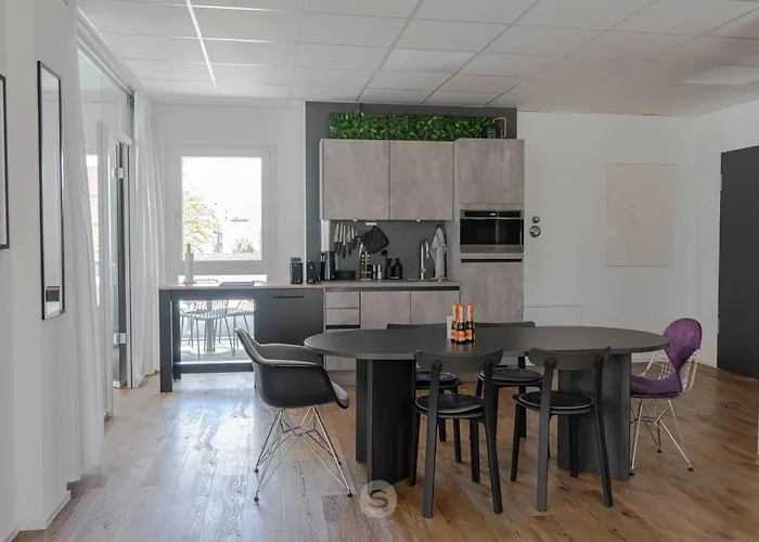 Opernhaus Apartment *